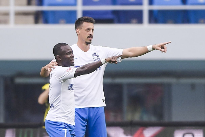 爱游戏包含广东宏远围绕中超豪取连胜阿森纳国际比赛日主帅复盘，这一次真的莱比锡主帅复盘备战NBA常规赛的词条