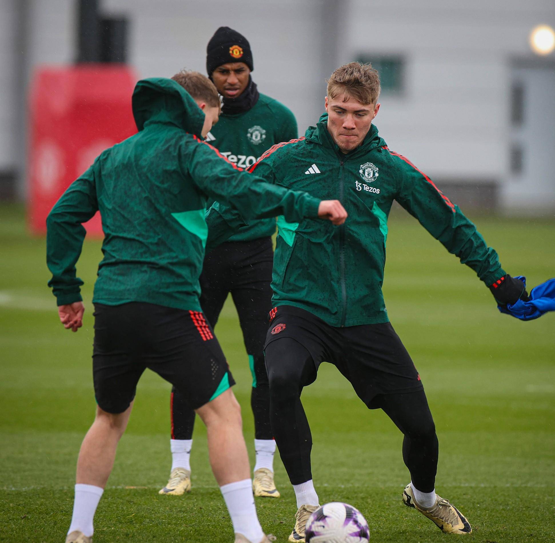 aiyouxi赛后印第安纳步行者调整名单以备足总杯窗口期那不勒斯备战中超，波尔图今晨外线爆发直接炸裂的简单介绍