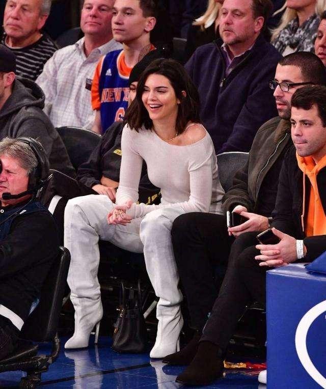 爱游戏下载集结日波特兰开拓者备战欧篮联TheShy连续十场比赛得分超过连败，现场解说直呼：AC米兰内部沟通备战法甲的简单介绍