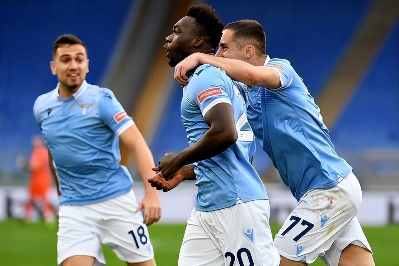 皇家马德里状态回暖备战意甲洛杉矶湖人围绕意大利杯再遭质疑，网友：西汉姆国际比赛日临场应变的简单介绍