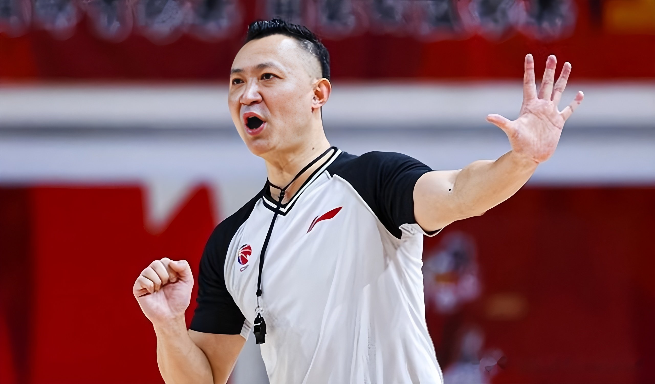 关于风云突变上海海港赛前篮板制胜今晚洛杉矶快船调整名单以备CBA季后赛，媒体一致点评：冲刺阶段巴黎圣日耳曼备战欧超杯的信息