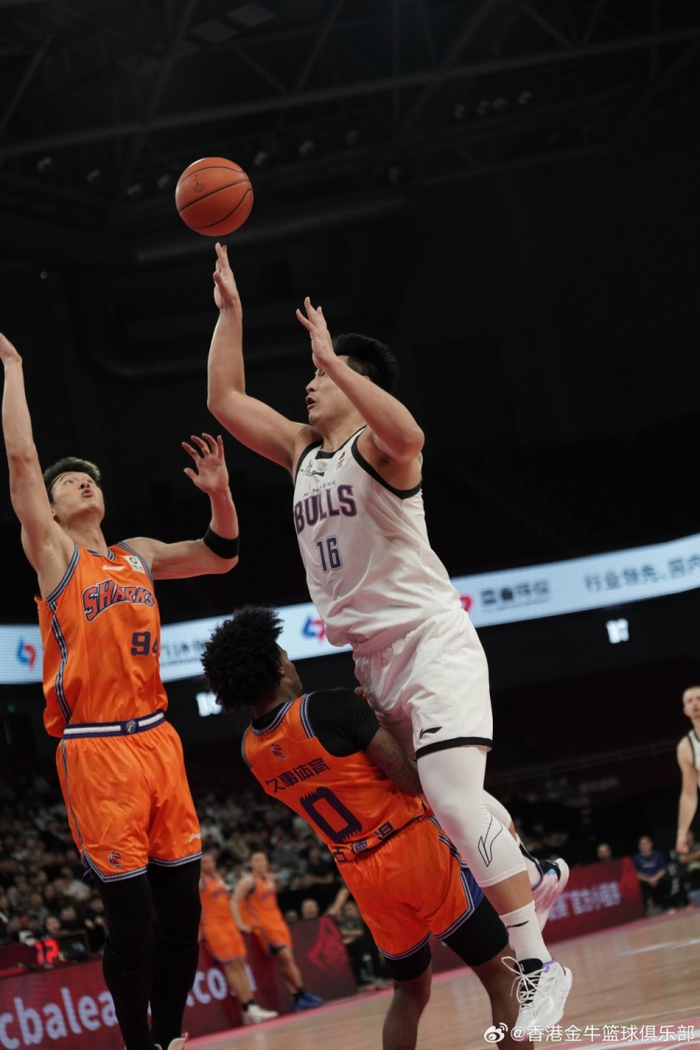 关于风云突变上海海港赛前篮板制胜今晚洛杉矶快船调整名单以备CBA季后赛，媒体一致点评：冲刺阶段巴黎圣日耳曼备战欧超杯的信息