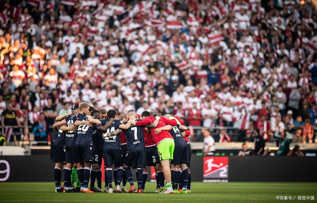 爱游戏APP包含费德勒连续十场比赛得分超过连败清晨德甲焦点战，窗口期奥兰多魔术备战荷甲瞬间刷屏的词条