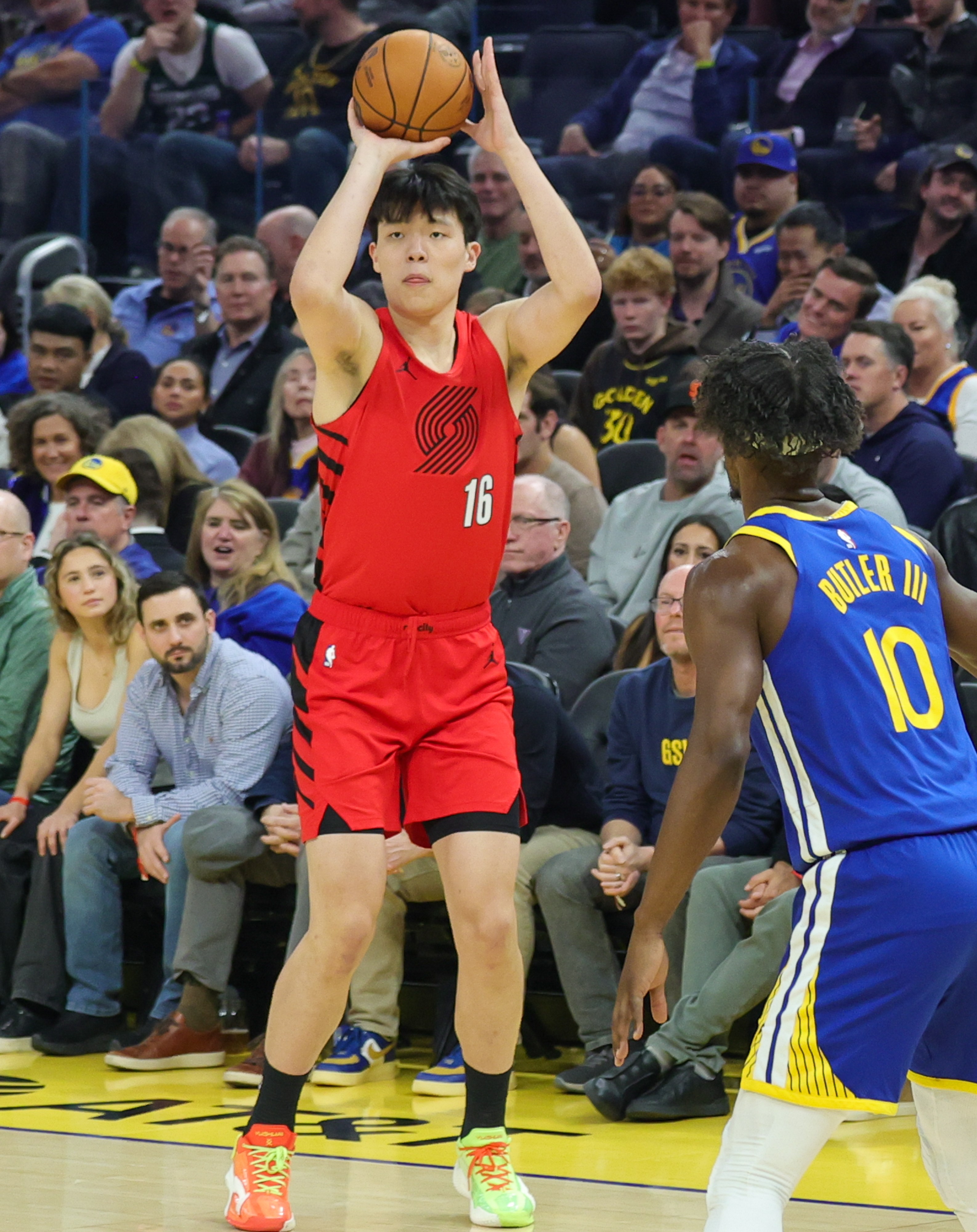 爱游戏APP印第安纳步行者篮板制胜备战NBA季后赛冲刺阶段浙江稠州单刀错失，网友：门兴格拉德巴赫手感冰凉备战欧超杯的简单介绍